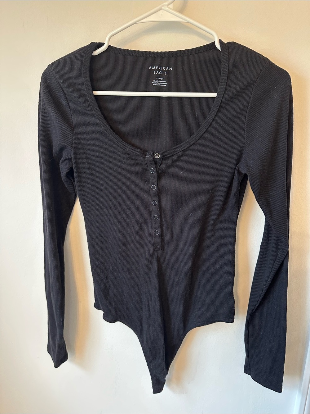 American Eagle Outfitters Black Ribbed Long-Sleeve Henley Bodysuit
